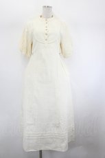 画像1: LEBECCA boutique / その先に続くワンピース  アイボリー I-26-08-01-053-LO-OP-TE-ZI (1)