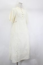 画像4: LEBECCA boutique / その先に続くワンピース  アイボリー I-26-08-01-053-LO-OP-TE-ZI (4)