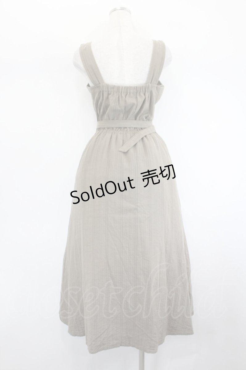 画像3: LEBECCA boutique / 胸元レース刺繍ワンピース  カーキ I-26-08-01-056-LO-OP-TE-ZI (3)