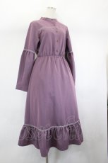 画像4: LEBECCA boutique / 目を見つめるべきワンピース  パープル I-26-08-01-060-LO-OP-TE-ZI (4)