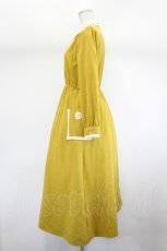 画像2: LEBECCA boutique / 花屋の店先のワンピース  イエロー I-26-08-01-061-LO-OP-TE-ZI (2)
