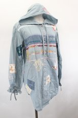 画像3: PINK HOUSE COLLECTION / ワッペンデザインフードブラウス  サックス I-26-08-03-036-LO-BL-SA-ZI (3)