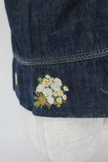 画像5: PINK HOUSE / シロツメクサブーケ刺繍デニム半袖ブラウス  青デニム I-26-08-03-047-LO-BL-SA-ZI (5)