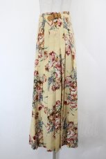 画像2: INGEBORG / 薔薇ブーケ総柄サイドベルトプリーツスカート  ベージュ I-26-08-03-102-LO-SK-SA-ZI (2)