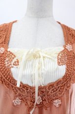 画像4: axes femme / モチーフ付ブロッキングプルオーバー M オレンジ I-26-08-06-028-AX-TO-SA-ZI (4)