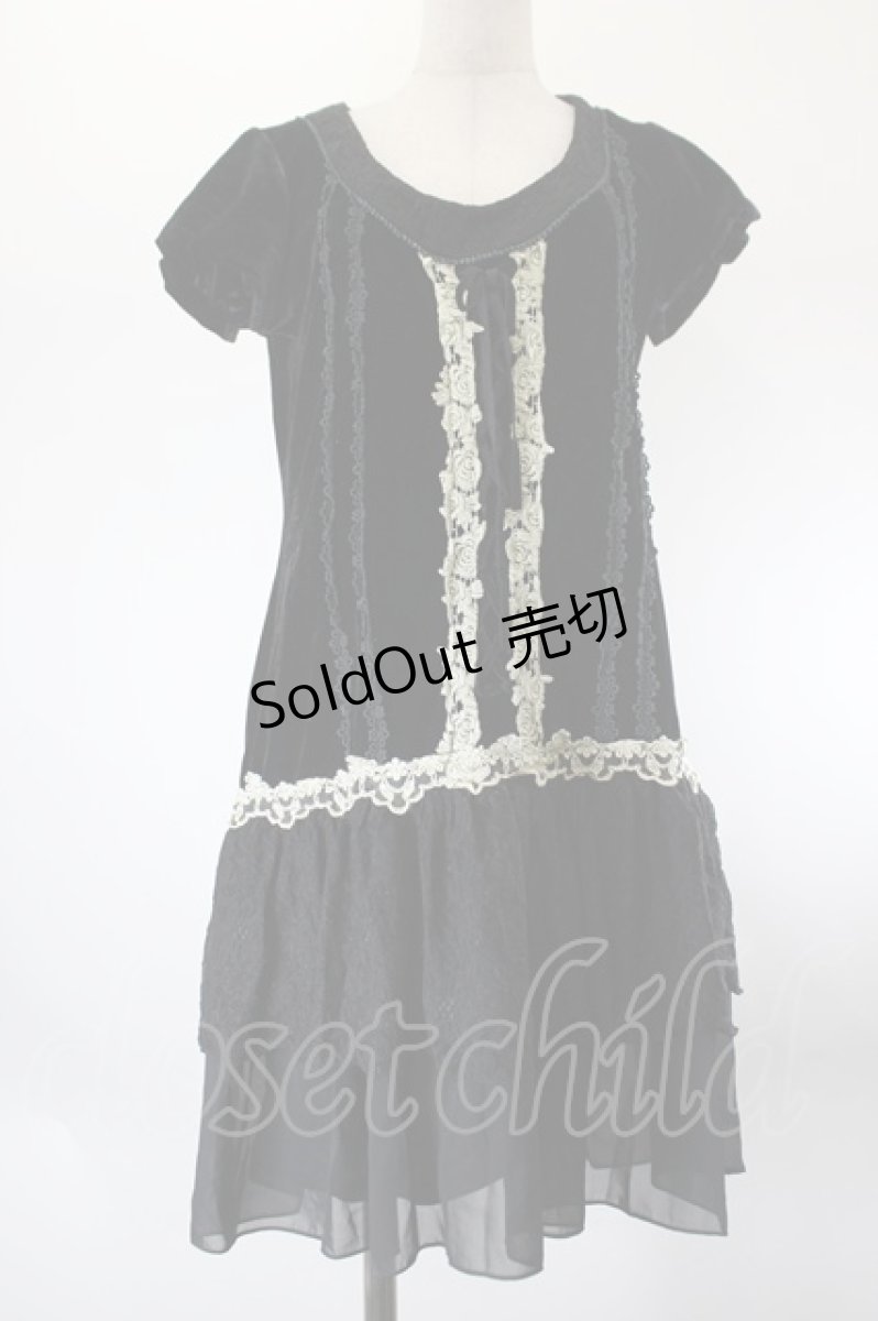 画像1: axes femme / ベロア&レース切替チュニックワンピース M ブラック I-26-08-06-066-AX-OP-SA-ZI (1)