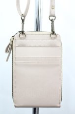 画像3: axes femme / 型押しデザインポシェット  ベージュ I-26-08-06-126-AX-ZA-TE-ZI (3)