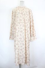画像1: axes femme POETIQUE / ニットビスチェ付シフォンワンピースき M ベージュ I-26-08-07-046-AX-OP-SZ-ZI (1)
