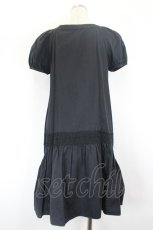 画像2: Emily Temple cute / レース切替半袖ワンピース  黒 I-26-08-07-053-ET-OP-SA-ZI (2)