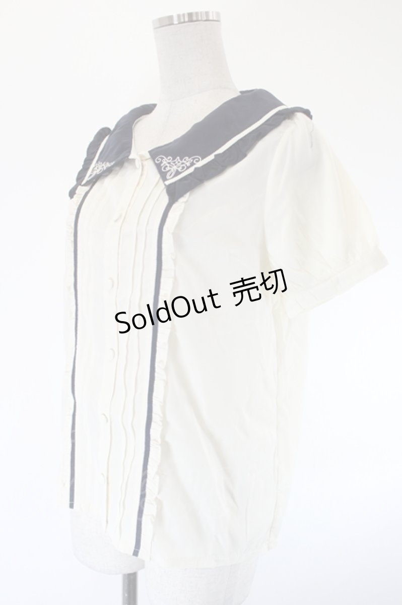 画像3: axes femme POETIQUE / 襟刺繍ピンタックブラウス M アイボリー×ネイビー I-26-08-07-011-AX-BL-TE-ZI (3)