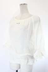 画像3: INGEBORG / ロゴ刺繍ドビードットブラウス  アイボリー I-26-08-07-018-LO-BL-SA-ZI (3)