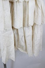 画像2: Miss Point / フラワー刺繍カメオレース段々スカート S 生成り I-26-08-09-103-LO-SK-SA-ZI (2)