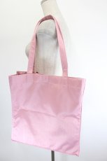 画像2: Maison de FLEUR / リボンサテンスクエアトートバッグ  ピンク I-26-08-09-115-LO-BG-TE-ZI (2)