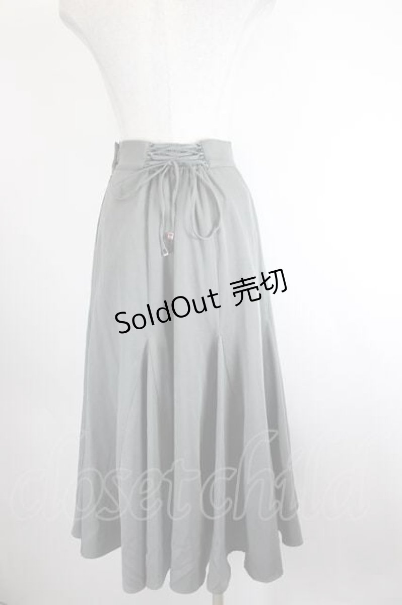 画像2: an another angelus / バックレースアップトライアングルフレアースカート  GREEN I-26-08-14-078-CA-SK-TE-ZI (2)