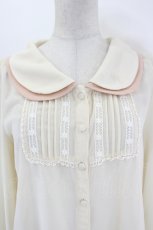 画像4: Ank Rouge / 刺繍襟長袖ブラウス  ベージュＸピンク I-26-08-15-013-CA-BL-SA-ZI (4)
