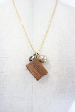 画像3: Q-pot. / Wood Biscuit Coffeeネックレス  ブラウンｘゴールド I-26-08-15-099-QP-AC-SA-ZI (3)