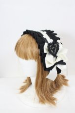 画像1: LOLITA / ハートリボンパールヘッドドレス  黒×アイボリー I-26-08-15-116-LO-AC-TE-ZI (1)
