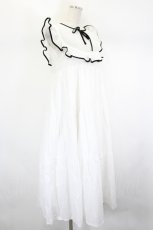 画像4: epine / front lace piping ribbon tiered onepiece  白ｘ黒 I-26-08-17-081-LO-OP-SA-ZI (4)