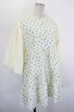 画像4: epine / arm balloon flower tunic one-piece  アイボリーＸ青 I-26-08-17-082-LO-OP-SA-ZI (4)