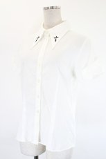 画像3: PEACE NOW / 襟クロス刺繍半袖ブラウス M 白 I-26-08-20-039-PU-BL-TE-ZI (3)