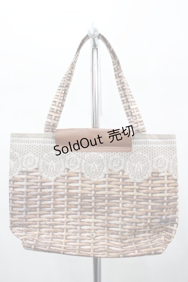 画像2: Q-pot. / ムック本トートバッグ  ブラウン I-26-08-20-118-QP-BG-SA-ZTK065 (2)