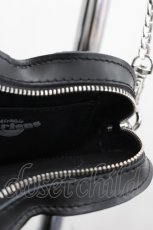 画像4: Dr.Martens （Getta Grip） / ミニハートバッグ  黒 I-26-08-20-121-PU-BG-SA-ZI (4)