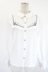 画像1: axes femme / 襟付刺繍ブラウス  白 I-26-08-20-015-AX-BL-SA-ZI (1)