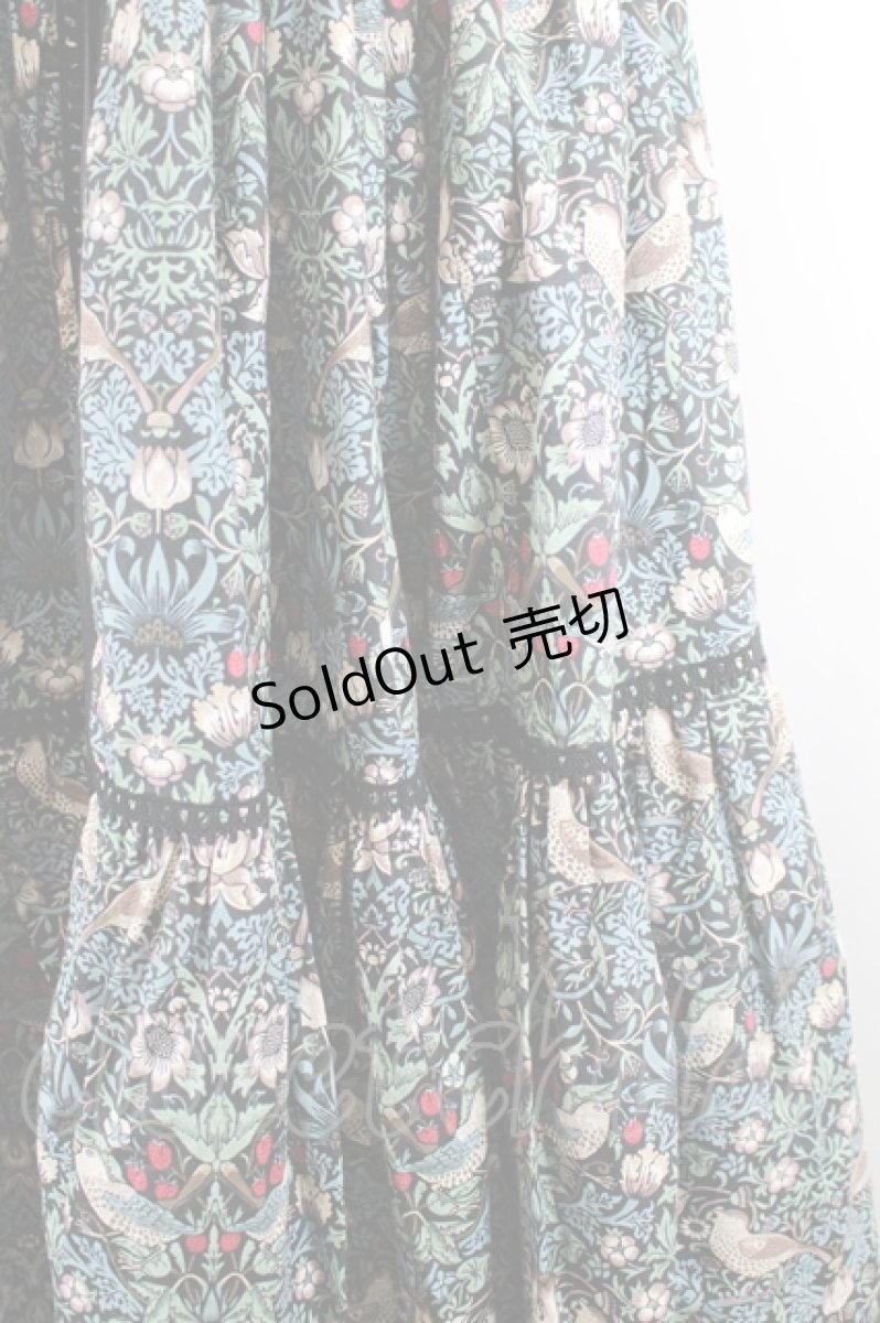 画像2: abilletage / Designer’s fabric series オーバースカート  イチゴ泥棒/ブルーグリーン I-26-08-21-104-GO-SK-SA-ZI (2)