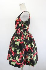 画像2: MILK / CHERRY gardenドレス  ブラックベース I-26-08-23-078-ML-OP-SA-ZI (2)