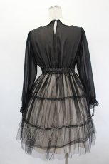 画像3: axes femme POETIQUE / シフォンチュール刺繍襟ワンピース  黒×アイボリー I-26-08-23-082-AX-TO-TE-ZI (3)