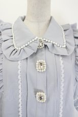 画像4: DearMyLove / パール襟ビジューフリルブラウス M サックスＸ白 I-26-08-23-011-GO-BL-SA-ZI (4)
