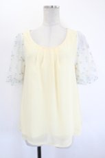 画像1: axes femme / お花刺繍チュール袖プルオーバー  アイボリー I-26-08-23-012-AX-TO-SA-ZI (1)