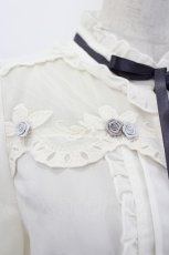 画像5: axes femme POETIQUE / 巻き薔薇デザインフリルブラウス  生成り I-26-08-25-003-AX-BL-TE-ZI (5)