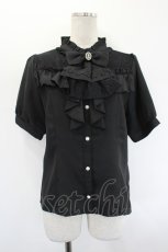 画像1: axes femme / リボン×ジャボブローチブラウス  黒 I-26-08-25-004-AX-BL-SA-ZI (1)
