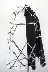 画像2: CIVARIZE / バイカラーポンチョ  黒Ｘ白 I-26-08-25-054-PU-TO-SA-ZI (2)