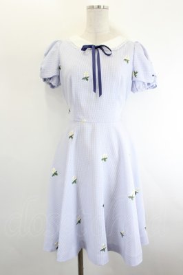 Preview of マーガレット刺繍ワンピース  ブルー