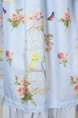 画像3: Melody BasKet / 鳥籠と薔薇のジャンパースカート  サックス I-26-08-28-044-LO-OP-TE-ZI (3)
