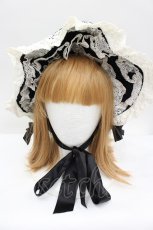 画像1: Angelic Pretty / ローズレースリボンボンネット  黒×白 I-26-08-28-115-AP-AC-TE-ZI (1)