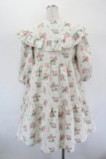 画像3: Shirley Temple / アンティークローズプリントBIGカラーワンピース(Ladies) F アイボリー I-26-08-30-068-ET-OP-TE-ZI (3)