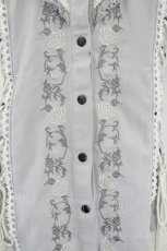 画像5: Ozz oneste / 薔薇刺繍レース切替ブラウス  ラベンダー I-26-09-02-042-OO-BL-TE-ZI (5)