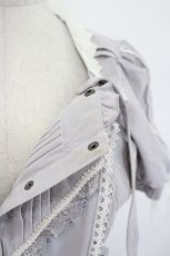 画像10: Ozz oneste / 薔薇刺繍レース切替ブラウス  ラベンダー I-26-09-02-042-OO-BL-TE-ZI (10)