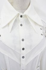 画像4: Ozz Croce / 刺繍入り燕尾ブラウス  白 I-26-09-02-043-OO-BL-TE-ZI (4)
