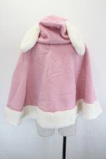 画像2: BABY,THE STARS SHINE BRIGHT / ゆらゆらいちごのうさみみファーケープ  ピンクＸ白 I-26-09-02-006-BA-JA-SA-ZI (2)