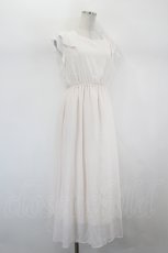 画像4: MAJESTIC LEGON / レースアップシフォンノースリーブワンピース  ピンク I-26-09-02-066-LO-OP-SA-ZI (4)