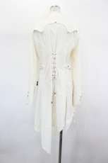 画像3: Ozz Croce / 刺繍入りスタンドカラーイレヘムロングブラウス  アイボリー I-26-09-02-070-OO-OP-TE-ZI (3)