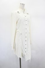 画像4: Ozz Croce / 刺繍入りスタンドカラーイレヘムロングブラウス  アイボリー I-26-09-02-070-OO-OP-TE-ZI (4)