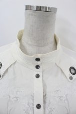 画像6: Ozz Croce / 刺繍入りスタンドカラーイレヘムロングブラウス  アイボリー I-26-09-02-070-OO-OP-TE-ZI (6)