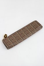 画像2: Q-pot. / チョコレートペンケース  ブラウン I-26-09-02-128-QP-ZA-TE-ZI (2)