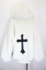 画像2: MA*RS / クロス刺繍ファーブルゾンブルゾン F ホワイト I-26-09-04-051-GO-CO-TE-ZI (2)