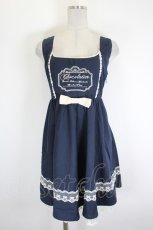 画像1: Amavel / 胸元刺繍ジャンパースカート  紺Ｘアイボリー I-26-09-04-072-CA-OP-SA-ZI (1)